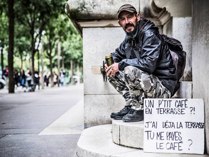 photo publicite fondation abbe pierre